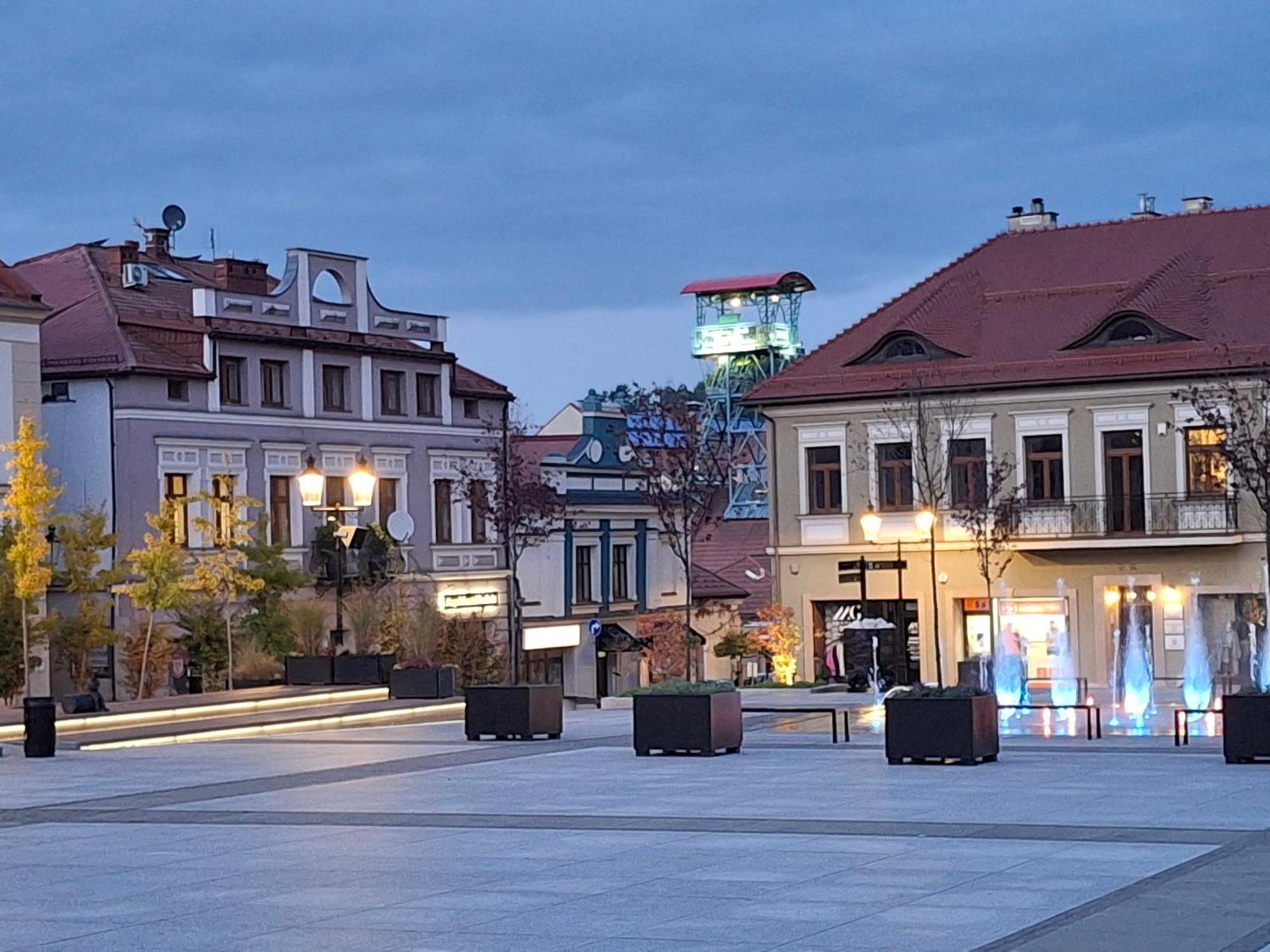 Apartament Studio Z Widokiem Na Rynek Bochnia Exteriör bild