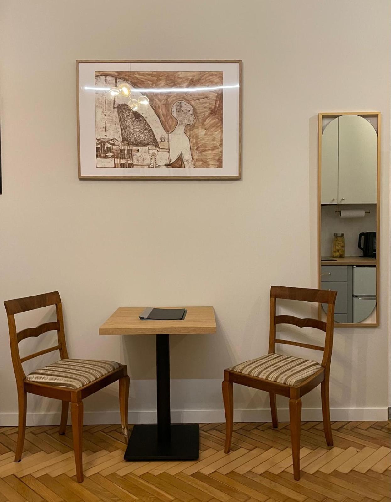 Apartament Studio Z Widokiem Na Rynek Bochnia Exteriör bild