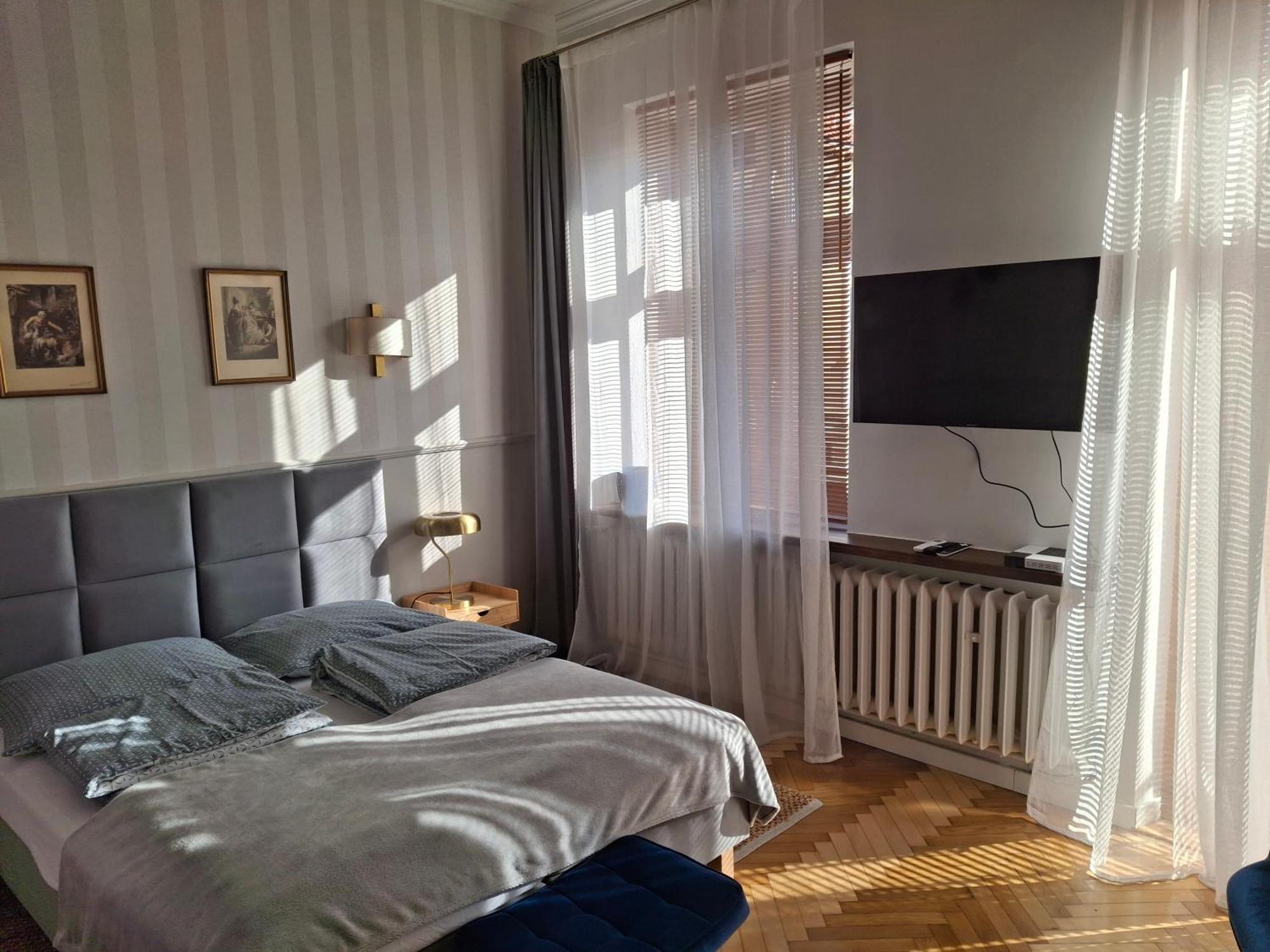 Apartament Studio Z Widokiem Na Rynek Bochnia Exteriör bild